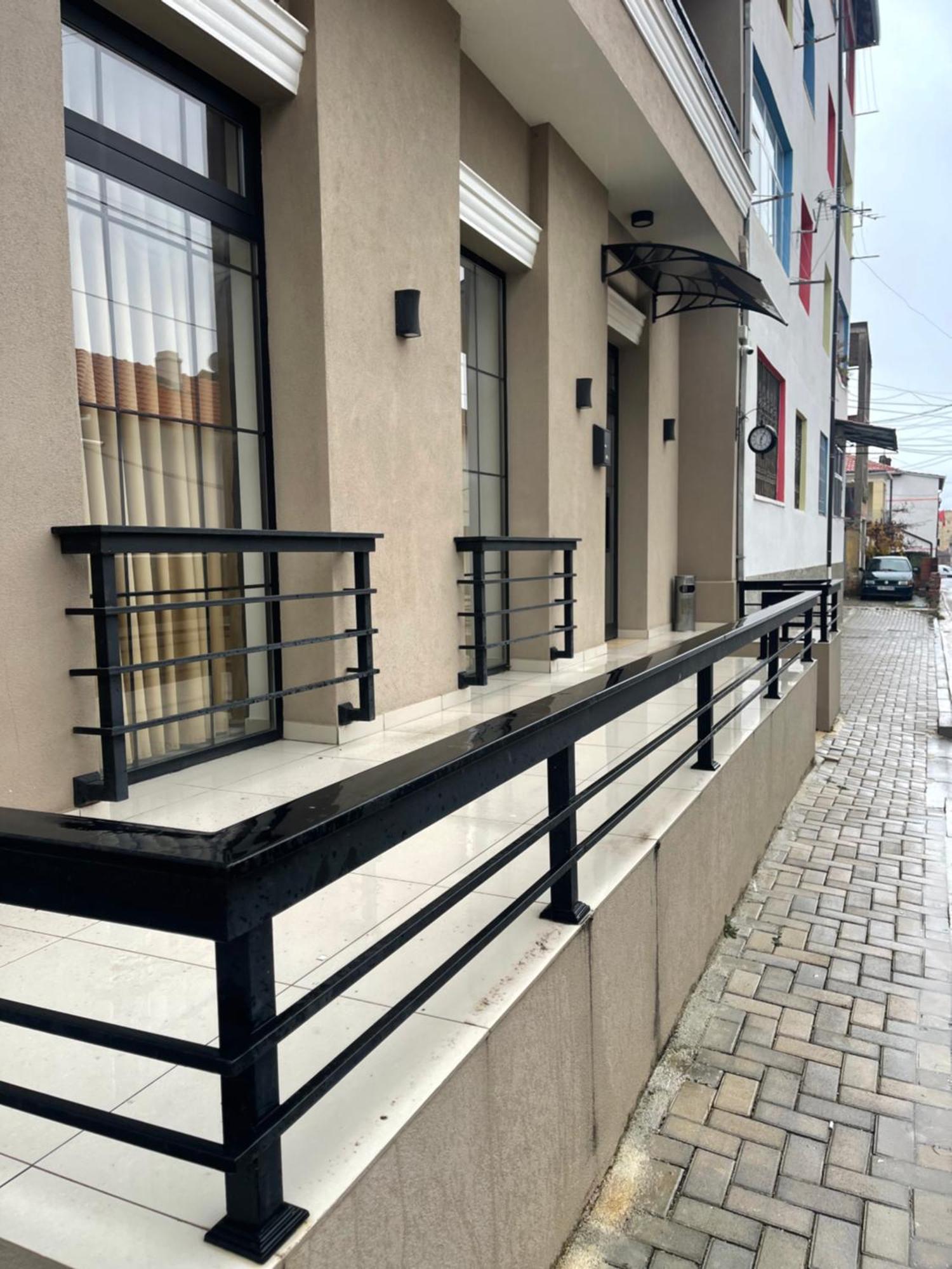 Ora Apartament بورغراديك المظهر الخارجي الصورة