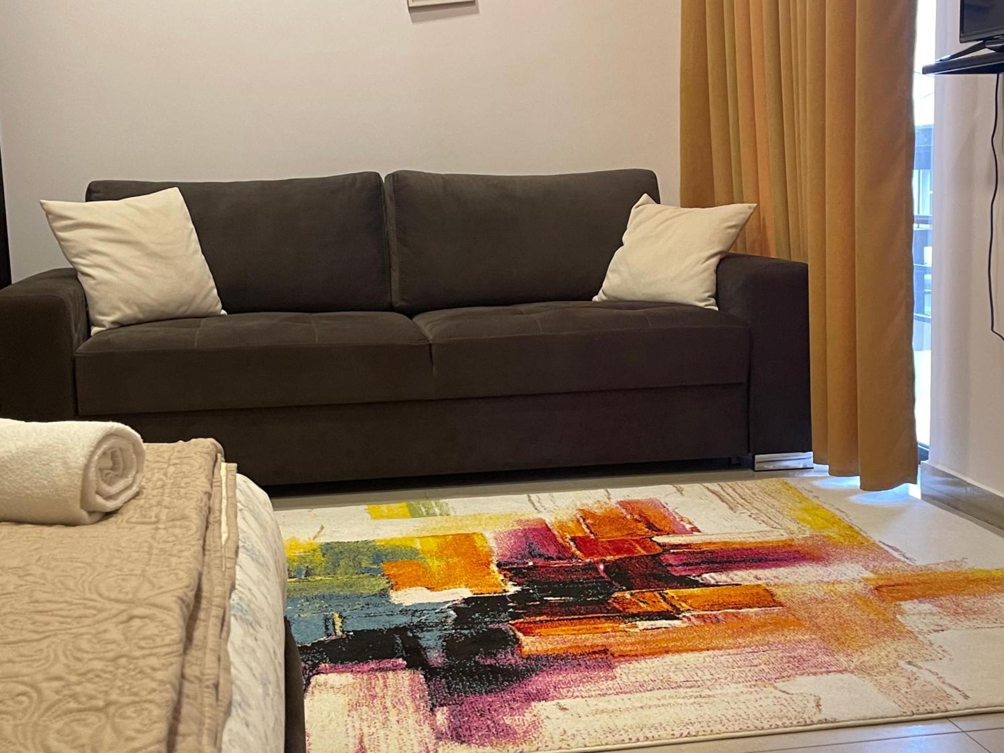 Ora Apartament بورغراديك المظهر الخارجي الصورة